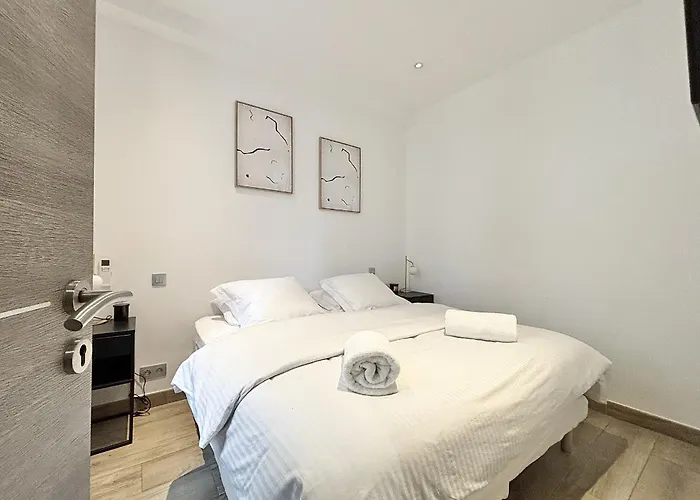 One Bedroom - 41h4 * カンヌ